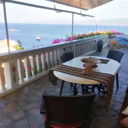 Panoramic Views In Hydra, Greece Holiday home